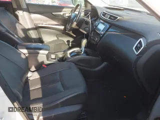 2014 Nissan Rogue SV with VIN 5N1AT2MT7EC751433, listed as a IAAI auction lot 42053564 with 207,476 mi miles and . Bid and sale history available at DreamBid. Image 5.