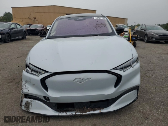 2021 Ford Mustang Mach-E Premium с VIN 3FMTK3R74MMA01823, выставлен на аукционе Copart как лот 58423155 с пробегом 54 451 миль миль и Списание • Salvage title. История ставок и продаж доступна на DreamBid. Изображение 5.