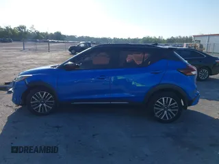 2021 Nissan Kicks SR z VIN 3N1CP5DV6ML475126, wystawiony jako IAAI lot #42330601 z przebiegiem 87 527 mil mil oraz . Historia ofert i sprzedaży dostępna na DreamBid. Obrazek 15.