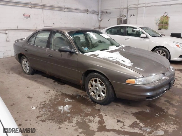 2002 Oldsmobile Intrigue GX with VIN 1G3WH52H12F206561, listed as a IAAI auction lot 41585986 with 172,331 mi miles. Bid and sale history available at carsss.com. Image 1.