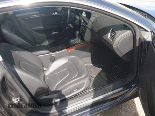 2012 Audi A5 Premium Plus z VIN WAULFAFR3CA028085, wystawiony jako IAAI lot #42181163 z przebiegiem 112 134 mil mil oraz . Historia ofert i sprzedaży dostępna na DreamBid. Obrazek 5.
