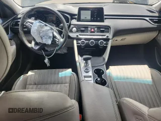 2021 Genesis G70 2.0T with VIN KMTG34LA8MU074008, listed as a Copart auction lot 62692345 with 33,204 mi miles and Salvage title. Bid and sale history available at DreamBid. Image 8.