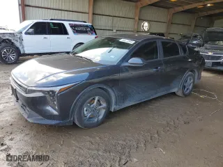 2025 Kia K4 LXS with VIN 3KPFT4DE0SE014148, listed as a Copart auction lot 84668554 with 2,264 mi miles and Salvage Title. Bid and sale history available at carsss.com. Image 1.