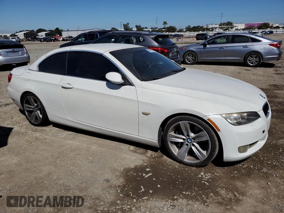 2008 BMW 3 Series 335i with VIN WBAWL735X8PX54833, listed as a Copart auction lot 50397695 with 132,532 mi miles and Clean Title. Bid and sale history available at carsss.com. Image 4.