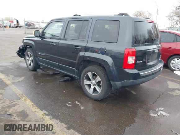 2016 Jeep Patriot Latitude with VIN 1C4NJRFB5GD545467, listed as a IAAI auction lot 41803699 with 172,398 mi miles. Bid and sale history available at carsss.com. Image 3.