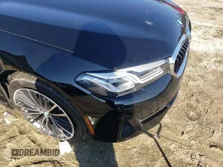 2021 BMW 5 Series 530i xDrive with VIN WBA13BJ09MCG00817, listed as a Copart auction lot 42174785 with 123,526 mi miles and Salvage Title. Bid and sale history available at carsss.com. Image 11.