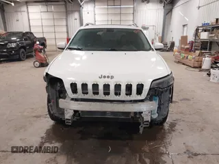 2019 Jeep Cherokee Limited z VIN 1C4PJMDX6KD138535, wystawiony jako IAAI lot #41551618 z przebiegiem 86 142 mil mil oraz . Historia ofert i sprzedaży dostępna na DreamBid. Obrazek 12.