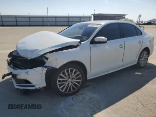 2015 Volkswagen Jetta SE с VIN 3VWD07AJ8FM354577, выставлен на аукционе Copart как лот 52631225 с пробегом 172 401 миль миль и Списание • Salvage title. История ставок и продаж доступна на DreamBid. Изображение 1.