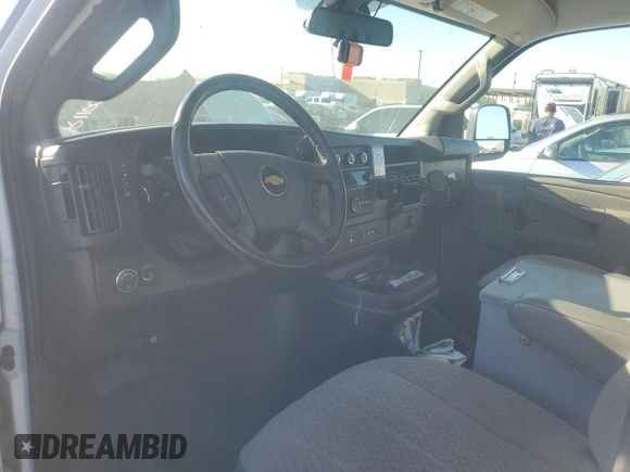 2021 Chevrolet Express Cargo with VIN 1GCWGAFP2M1303152, listed as a IAAI auction lot 42672934 with 68,671 mi miles and . Bid and sale history available at DreamBid. Image 14.