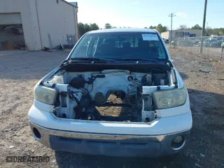 2007 Toyota Tundra SR5 with VIN 5TFRV54107X020677, listed as a IAAI auction lot 41732876 with 1 mi miles. Bid and sale history available at carsss.com. Image 12.