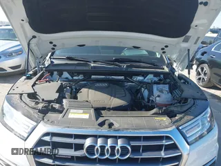 2019 Audi Q5 Premium z VIN WA1ANAFY2K2044754, wystawiony jako IAAI lot #42086002 z przebiegiem 71 354 mil mil oraz . Historia ofert i sprzedaży dostępna na DreamBid. Obrazek 10.