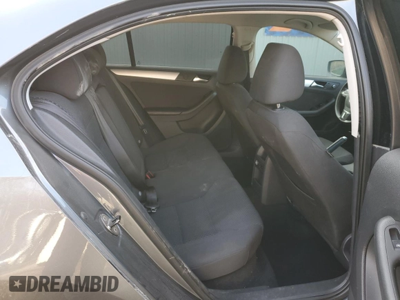 2013 Volkswagen Jetta Comfortline с VIN 3VWDL7AJ4DM408378, выставлен на аукционе Copart как лот 77094074 с пробегом 169 129 миль миль и Списание • Salvage title. История ставок и продаж доступна на DreamBid. Изображение 10.