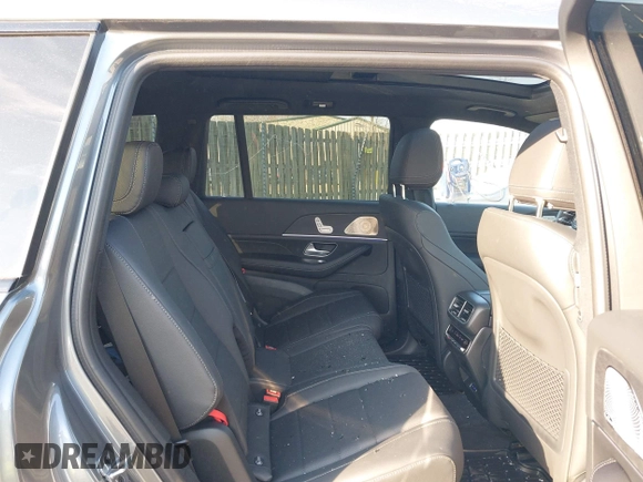 2025 Mercedes-Benz GLS 450 with VIN 4JGFF5KEXSB308035, listed as a IAAI auction lot 41814613 with 1,985 mi miles and . Bid and sale history available at DreamBid. Image 8.