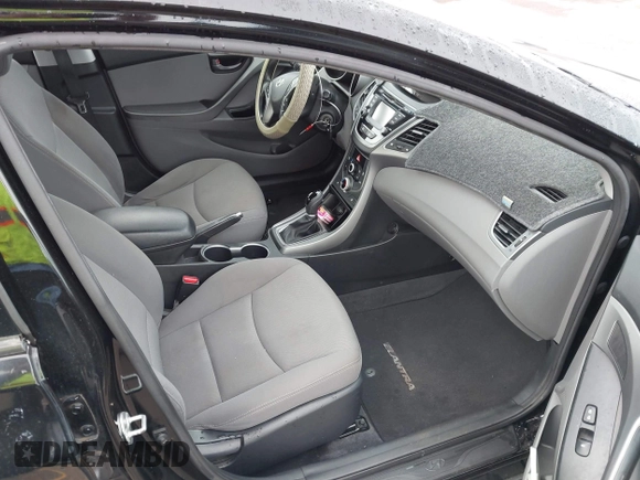 2014 Hyundai Elantra SE z VIN KMHDH4AEXEU172446, wystawiony jako IAAI lot #41819303 z przebiegiem 95 751 mil mil oraz . Historia ofert i sprzedaży dostępna na DreamBid. Obrazek 5.