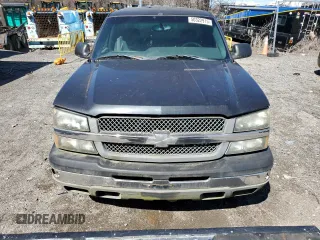 2003 Chevrolet Silverado 1500 LS with VIN 1GCEK14V43Z231124, listed as a Copart auction lot 50322915 with 200,068 mi miles and Clean Title. Bid and sale history available at DreamBid. Image 5.