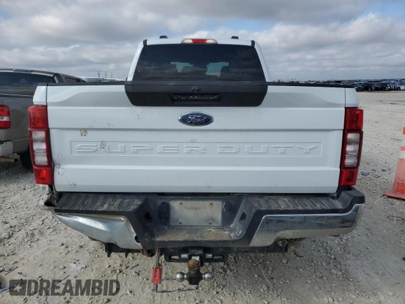 2022 Ford Super Duty F-250 SRW XL with VIN 1FT7W2BT4NEF60114, listed as a Copart auction lot 43789165 with 62,194 mi miles and Salvage Title. Bid and sale history available at carsss.com. Image 6.