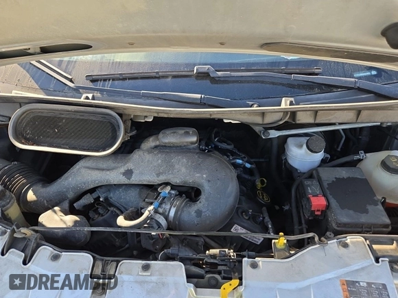 2017 Ford Transit Cargo with VIN 1FTYE1CM0HKB43622, listed as a IAAI auction lot 42670548 with 202,530 mi miles and . Bid and sale history available at DreamBid. Image 16.