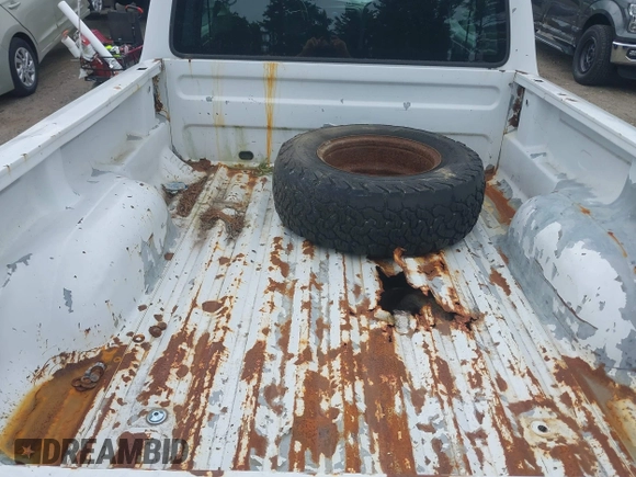 2004 Ford Ranger XL Fleet with VIN 1FTZR15E74TA18104, listed as a IAAI auction lot 42633328 with 188,001 mi miles and . Bid and sale history available at DreamBid. Image 13.