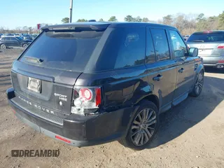 2010 Land Rover Range Rover Sport HSE Lux z VIN SALSK2D40AA225986, wystawiony jako IAAI lot #41972061 z przebiegiem 93 440 mil mil oraz . Historia ofert i sprzedaży dostępna na DreamBid. Obrazek 4.