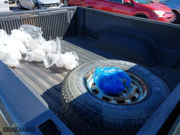 2001 Dodge Ram 1500 with VIN 1B7HF16ZX1S332207, listed as a IAAI auction lot 42018752 with 46,964 mi miles. Bid and sale history available at carsss.com. Image 8.