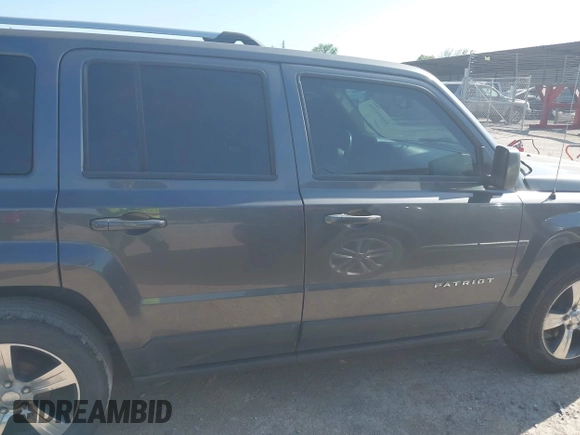 2016 Jeep Patriot Latitude with VIN 1C4NJPFA1GD526944, listed as a IAAI auction lot 42045701 with 123,364 mi miles and . Bid and sale history available at DreamBid. Image 13.