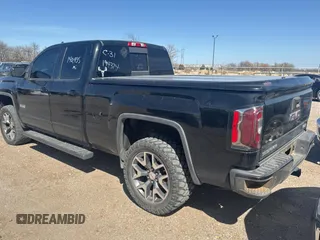 2017 GMC Sierra 1500 SLT z VIN 1GTV2NEC3HZ246368, wystawiony jako Copart lot #50406265 z przebiegiem 140 936 mil mil oraz Czysty tytuł • Clean title. Historia ofert i sprzedaży dostępna na DreamBid. Obrazek 3.