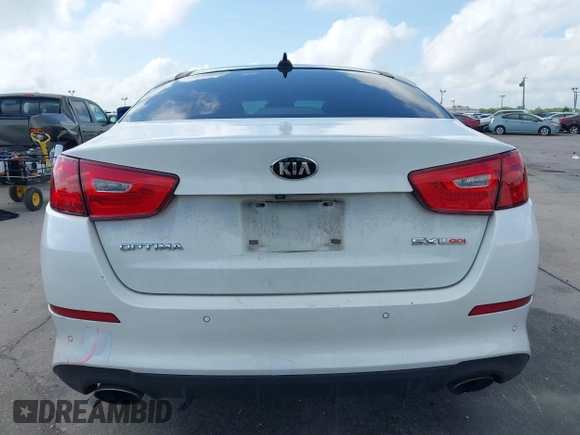2015 Kia Optima SX Turbo with VIN 5XXGR4A60FG503940, listed as a IAAI auction lot 41944773 with 214,914 mi miles. Bid and sale history available at carsss.com. Image 16.