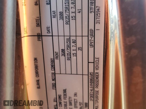 1997 Ford Econoline Commercial z VIN 1FDEE14L6VHB06605, wystawiony jako Copart lot #83043224 z przebiegiem 207 938 mil mil oraz Szkody całkowita. Historia ofert i sprzedaży dostępna na DreamBid. Obrazek 15.