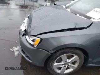 2014 Volkswagen Jetta TDI w/Premium/Nav с VIN 3VWLL7AJ4EM332920, выставлен на аукционе IAAI как лот 41630948 с пробегом 148 754 миль миль и . История ставок и продаж доступна на DreamBid. Изображение 6.