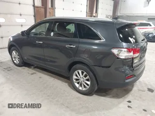 2016 Kia Sorento LX with VIN 5XYPGDA39GG170291, listed as a IAAI auction lot 42045883 with 136,848 mi miles. Bid and sale history available at carsss.com. Image 3.