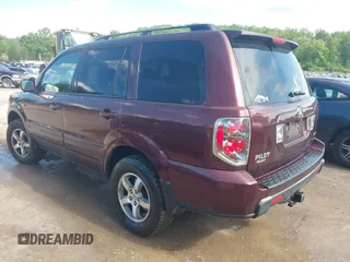 2008 Honda Pilot EX-L with VIN 5FNYF18578B015972, listed as a IAAI auction lot 42076989 with 236,787 mi miles and . Bid and sale history available at DreamBid. Image 3.