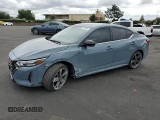 2024 Nissan Sentra SR z VIN 3N1AB8DV7RY320859, wystawiony jako Copart lot #54556465 z przebiegiem 20 708 mil mil oraz Szkoda całkowita • Salvage title. Historia ofert i sprzedaży dostępna na DreamBid. Obrazek 1.