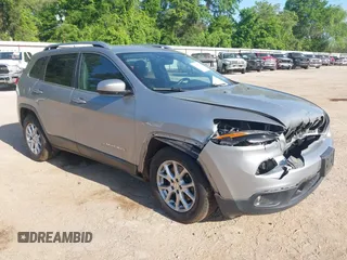 2016 Jeep Cherokee Latitude with VIN 1C4PJMCB3GW231806, listed as a IAAI auction lot 41997517 with 170,188 mi miles and . Bid and sale history available at carsss.com. Image 1.