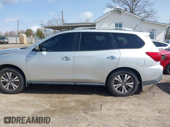 2017 Nissan Pathfinder SV with VIN 5N1DR2MNXHC603746, listed as a IAAI auction lot 41736575 with 174,439 mi miles and . Bid and sale history available at DreamBid. Image 15.