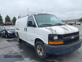 2005 Chevrolet Express Cargo Van with VIN 1GCGG25V451259439, listed as a IAAI auction lot 42117659 with 109,763 mi miles. Bid and sale history available at carsss.com. Image 6.