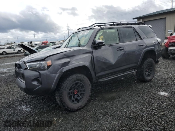 2022 Toyota 4Runner SR5 Premium with VIN JTENU5JR3N6067471, listed as a Copart auction lot 50493315 with 42,450 mi miles and Salvage title. Bid and sale history available at DreamBid. Image 1.
