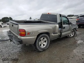 2001 Chevrolet Silverado 1500 LS with VIN 1GCEK14T21Z327524, listed as a Copart auction lot 84648054 with 0 mi miles and Salvage Title. Bid and sale history available at carsss.com. Image 3.