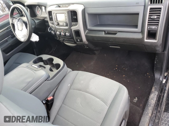 2014 Ram 1500 Tradesman z VIN 3C6JR7AT6EG178677, wystawiony jako Copart lot #47951635 z przebiegiem Nie podano mil oraz Czysty tytuł • Clean title. Historia ofert i sprzedaży dostępna na DreamBid. Obrazek 8.