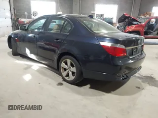 2007 BMW 5 Series 530xi with VIN WBANF73537CY16890, listed as a IAAI auction lot 41255117 with 228,877 mi miles and . Bid and sale history available at carsss.com. Image 3.