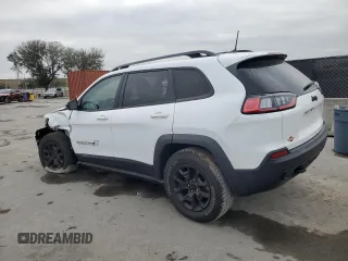 2022 Jeep Cherokee X with VIN 1C4PJMCX8ND522502, listed as a Copart auction lot 88458605 with 16,671 mi miles and Salvage Title. Bid and sale history available at carsss.com. Image 2.