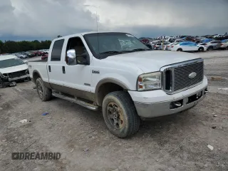 2006 Ford F-250 XL z VIN 1FTSW21P46EC79656, wystawiony jako Copart lot #55522945 z przebiegiem Nie podano mil oraz Szkoda całkowita • Salvage title. Historia ofert i sprzedaży dostępna na DreamBid. Obrazek 4.