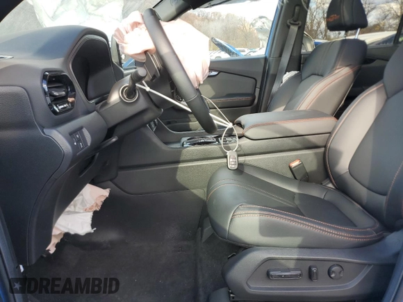 2025 Honda Pilot TrailSport with VIN 5FNYG1H6XSB031774, listed as a Copart auction lot 79441904 with 3,467 mi miles and Salvage Title. Bid and sale history available at carsss.com. Image 7.