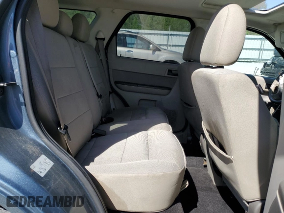 2012 Ford Escape XLT с VIN 1FMCU9DG0CKA93443, выставлен на аукционе Copart как лот 52761705 с пробегом 185 070 миль миль и Списание • Salvage title. История ставок и продаж доступна на DreamBid. Изображение 10.