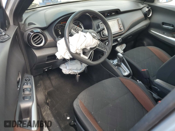 2020 Nissan Kicks SR with VIN 3N1CP5DV8LL524230, listed as a Copart auction lot 49469805 with 42,000 mi miles and Salvage Title. Bid and sale history available at carsss.com. Image 8.
