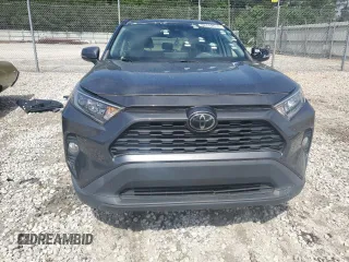 2020 Toyota RAV4 XLE with VIN 2T3P1RFV4LC096476, listed as a Copart auction lot 56592615 with 90,310 mi miles and Salvage title. Bid and sale history available at DreamBid. Image 5.
