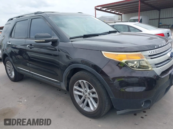 2013 Ford Explorer XLT with VIN 1FM5K7D80DGB26456, listed as a IAAI auction lot 42481903 with 208,306 mi miles and . Bid and sale history available at DreamBid. Image 1.