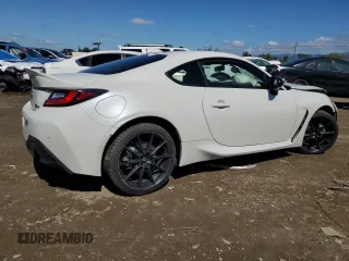 2024 Toyota GR86 Premium with VIN JF1ZNBE19R8754072, listed as a Copart auction lot 51650485 with 9,953 mi miles and Salvage Title. Bid and sale history available at carsss.com. Image 3.