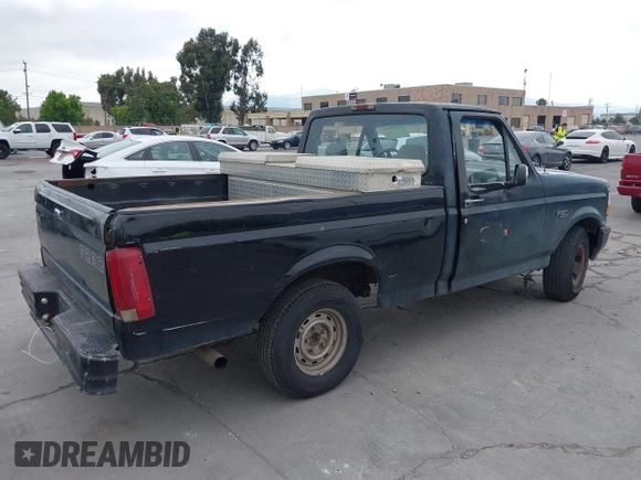1994 Ford F-150 with VIN 1FTDF15Y3RLA06553, listed as a IAAI auction lot 42464636 with 190,820 mi miles and . Bid and sale history available at DreamBid. Image 4.