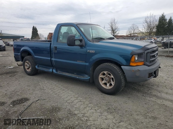 2000 Ford Super Duty F-250 XL with VIN 1FTNF20F5YEA22157, listed as a Copart auction lot 45497565 with 209,022 mi miles and Salvage Title. Bid and sale history available at carsss.com. Image 4.