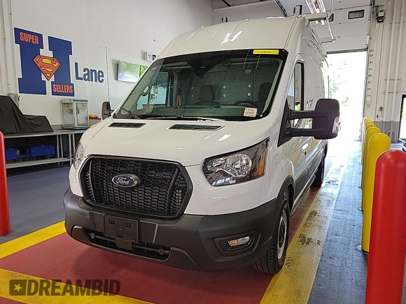 2023 Ford Transit Cargo with VIN 1FTBR1X83PKC09442, listed as a IAAI auction lot 42900649 with 4,332 mi miles and . Bid and sale history available at DreamBid. Image 15.